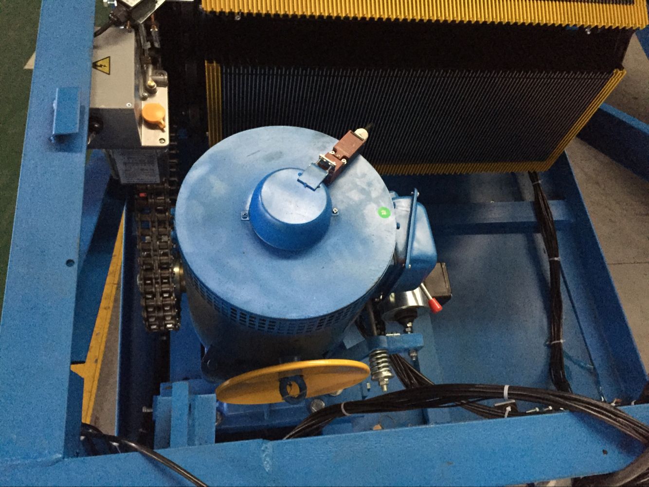 747C5DCF857A7AD24A5F0F3A00413A4F